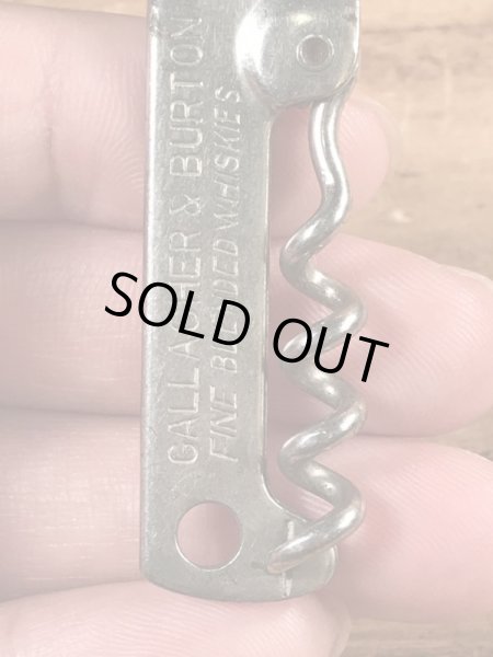 Gallagher & Burtonのウイスキーのヴィンテージボトルオープナー