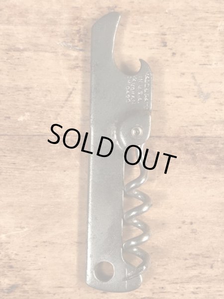 ホテルの企業物のコークスクリューが付いたヴィンテージボトルオープナー