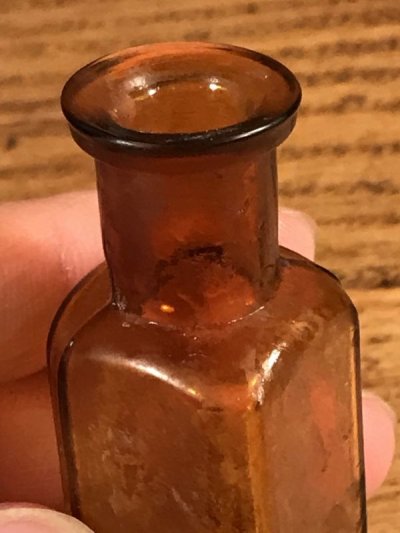 画像1: The Abbott Alkaloidal Company Brown Glass Bottle　アボットラボラトリーズ　ビンテージ　ブラウンボトル　薬瓶　アンティーク