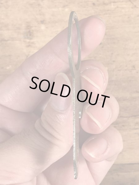 カナダドライジンジャーエールのアンティークのビンテージ栓抜き