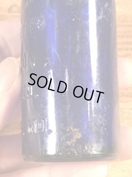 Emerson Drug Co.のBromo-Seltzerのビンテージブルーボトル