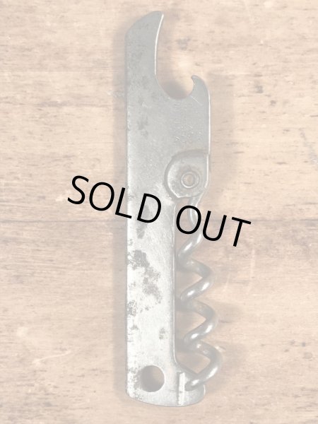 企業物の折り畳みのコークスクリューが付いたヴィンテージボトルオープナー