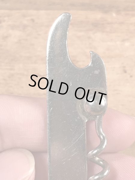 スタービールの折り畳みのコークスクリューが付いたビンテージ栓抜き