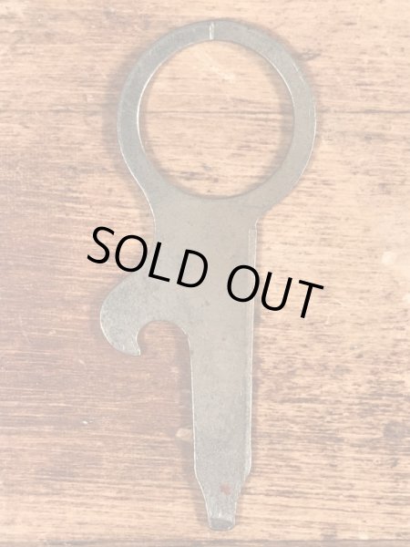 Canada Dry Pale Ginger Aleのポケットツールが付いたヴィンテージボトルオープナー