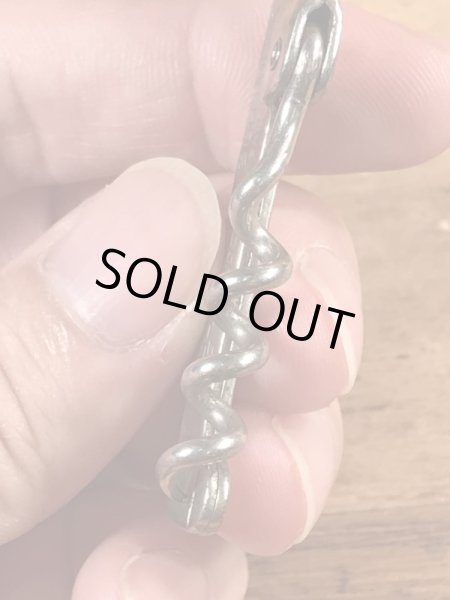 Gallagher & Burtonのウイスキーのヴィンテージボトルオープナー