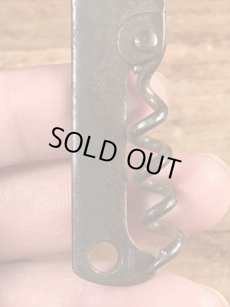 企業物の折り畳みのコークスクリューが付いたヴィンテージボトルオープナー