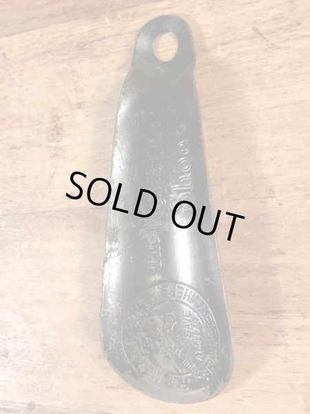 The Newark Shoeの黒ラッカーのヴィンテージシューホーン