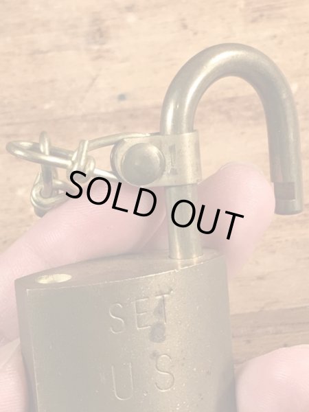 American Lock社製のSet U.S.のヴィンテージパドロックキー