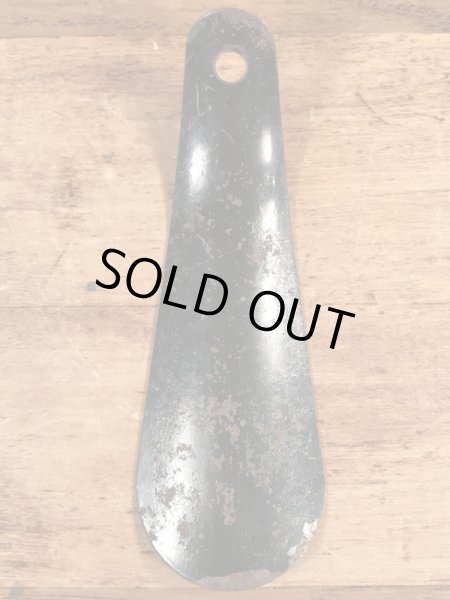 黒ラッカーのメタル製のヴィンテージシューホーン