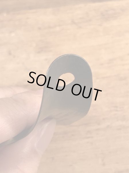 モンゴメリーワードの黒ラッカーのビンテージ靴ベラ