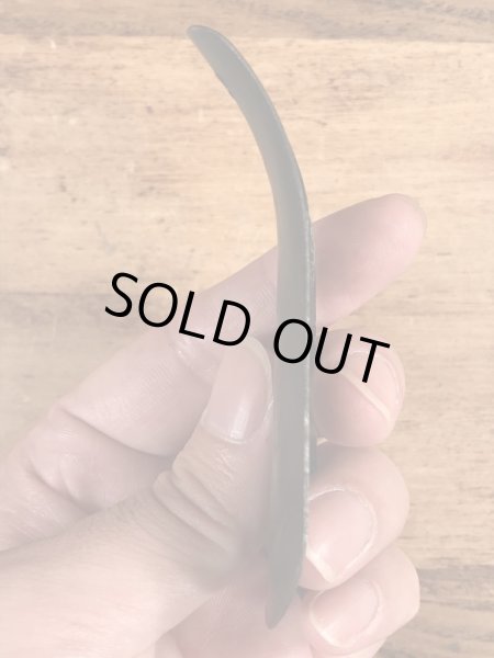 モンゴメリーワードの黒ラッカーのビンテージ靴ベラ