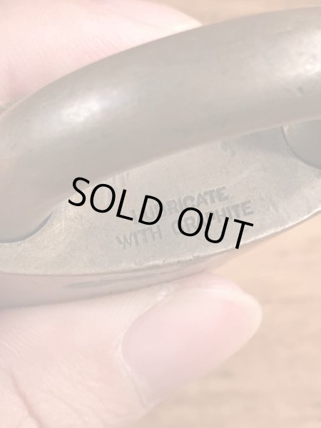 Best社のスタンダードオイルカンパニーのビンテージ南京錠