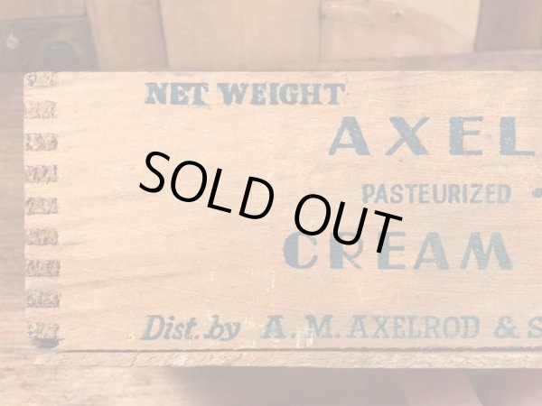 Axelrod'sのクリームチーズが入っていたビンテージ木箱