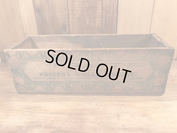 Kraft社製の木製のヴィンテージチーズボックス