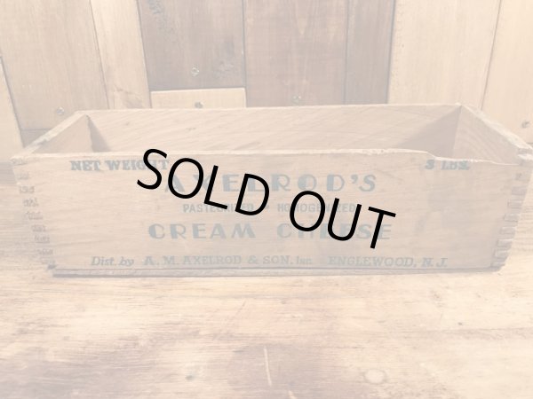 Axelrod'sの木製のヴィンテージチーズボックス