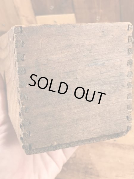 Abbottsのクリームチーズが入っていたビンテージ木箱