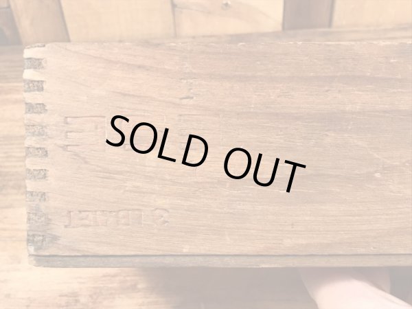 Abbottsのクリームチーズが入っていたビンテージ木箱