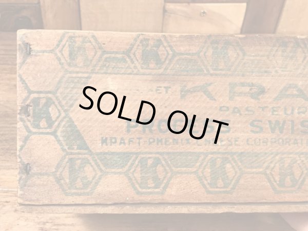 Kraft社製の木製のヴィンテージチーズボックス