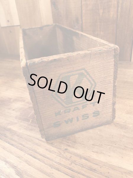 クラフト社のチーズが入っていたビンテージ木箱