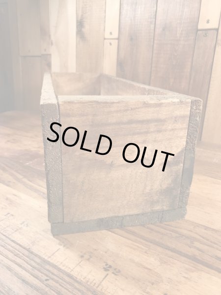 Ackerman-Johnson Co.の企業物のビンテージ木箱