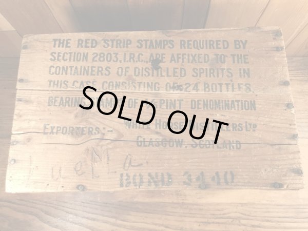 White Horse Cellerのスコッチウイスキーのビンテージ木箱