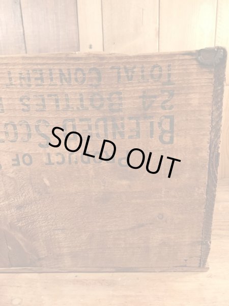 White Horse Cellerのスコッチウイスキーのビンテージ木箱