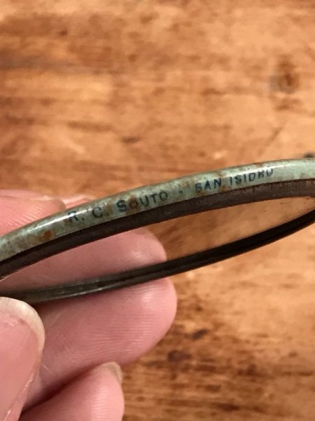 ヨーロッパの企業物のビンテージ手鏡