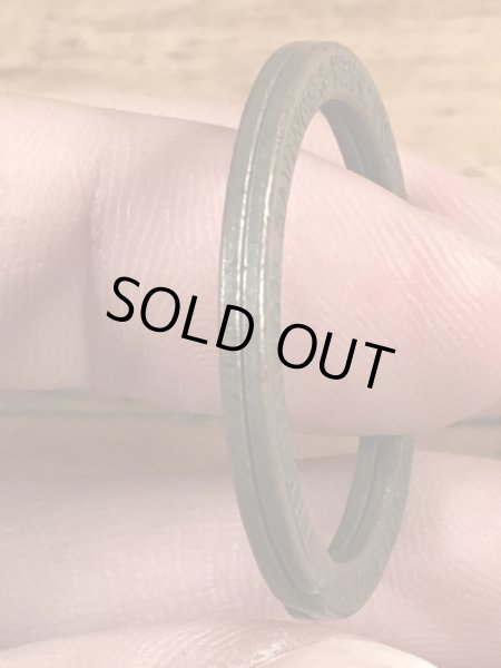 アドバタイジング物のノベルティのヴィンテージキーリング