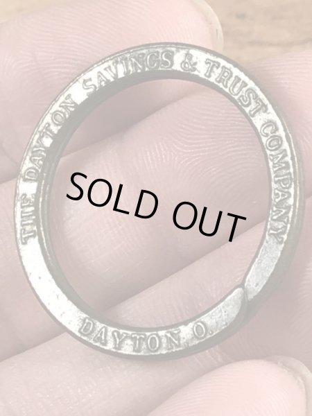 The Dayton Savings & Trust Companyの企業物のビンテージキーリング