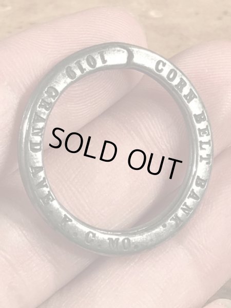 Corn Belt Bankの企業物のビンテージキーリング