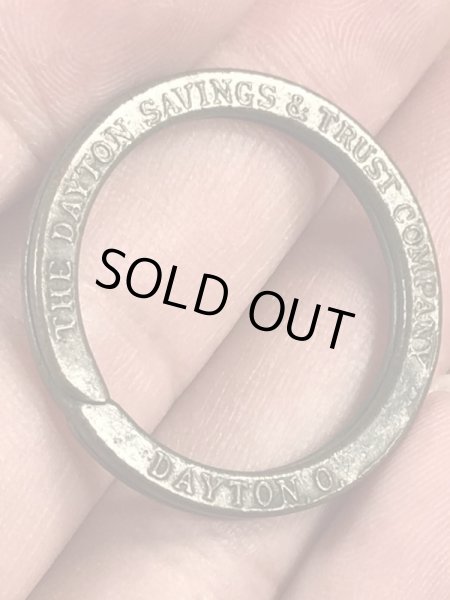 The Dayton Savings & Trust Companyの企業物のビンテージキーリング