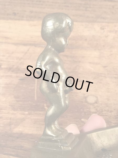 ナチスのヘルマンゲーリングとアイアンクロスが描かれたビンテージ灰皿