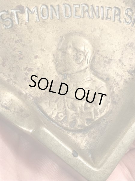 ブラス製のしょんべん小僧のヴィンテージアシュトレイ