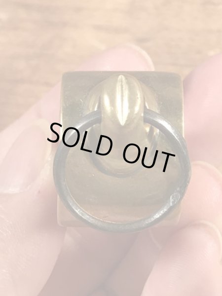 The Acme Thundererのブラス製のヴィンテージホイッスル