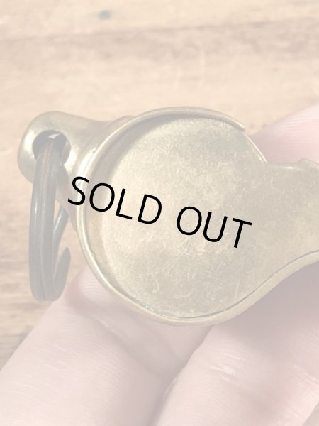 The Acme Thundererの真鍮製のビンテージの笛