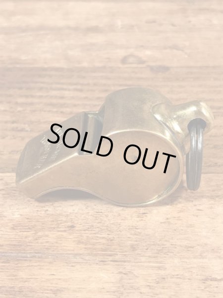 The Acme Thundererのブラス製のヴィンテージホイッスル