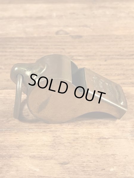 The Acme Thundererのミリタリー物のビンテージの笛