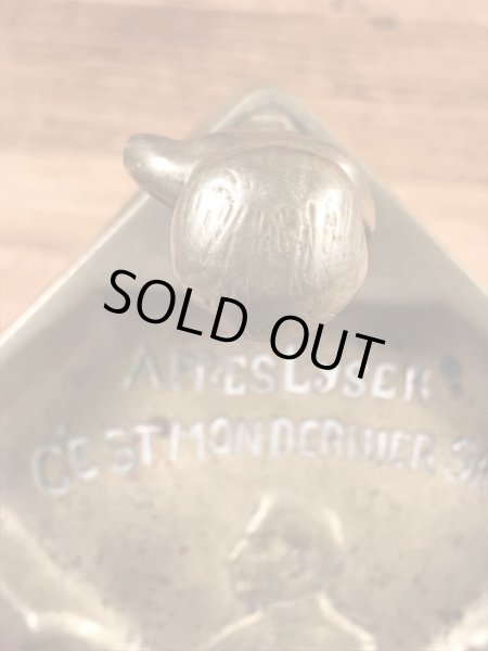 ナチスのヘルマンゲーリングとアイアンクロスが描かれたビンテージ灰皿