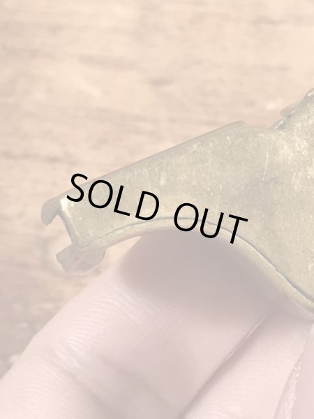 The Acme Thundererのブラス製のヴィンテージホイッスル