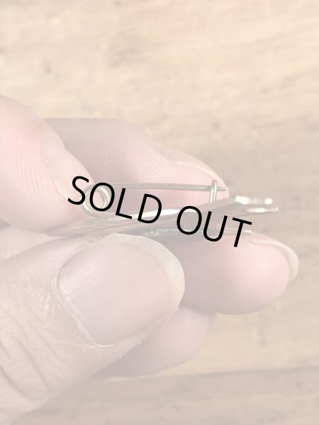 U.S.Navyのボート型のヴィンテージピンズ