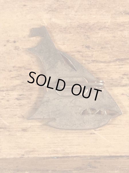 U.S.Navyのボート型のヴィンテージピンズ