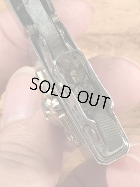 USMCのCrest-Craft社製のヴィンテージライター