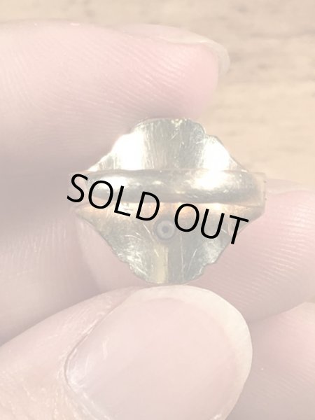 1943年のゴールドのヴィンテージスクールリング