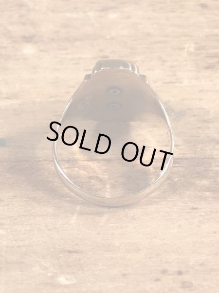 1943年のゴールドのヴィンテージスクールリング