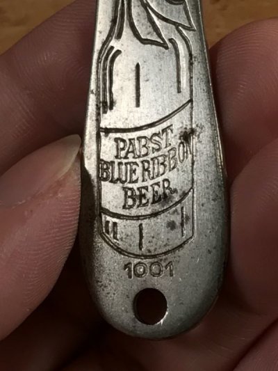 画像1: Pabst Blue Ribbon Beer Bottle Opener　パブストビール　ビンテージ　ボトルオープナー　栓抜き　1930年代〜