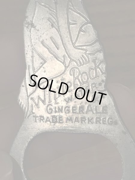 White Rock Water & Ginger Aleの女神のヴィンテージボトルオープナー