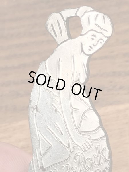 White Rock Water & Ginger Aleの女神のビンテージ栓抜き