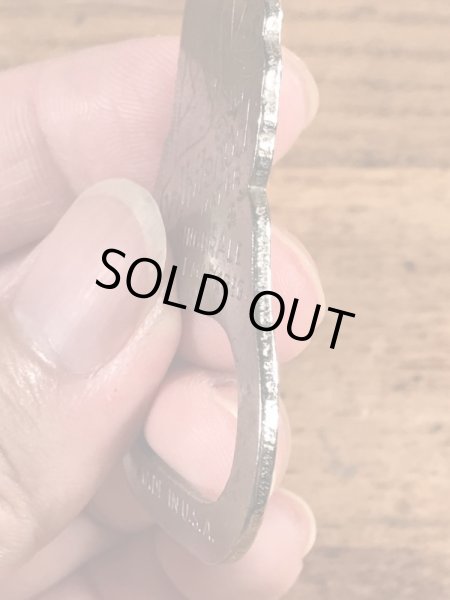 White Rock Water & Ginger Aleの女神のヴィンテージボトルオープナー