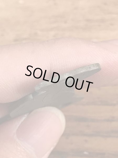 White Rock Water & Ginger Aleの女神のビンテージ栓抜き