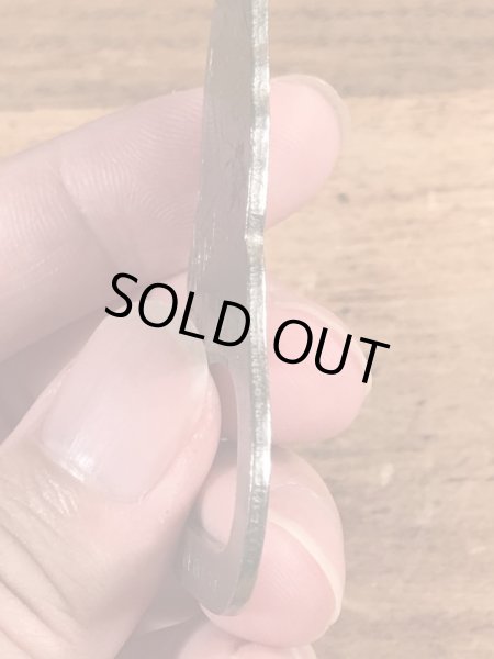 White Rock Water & Ginger Aleの女神のヴィンテージボトルオープナー